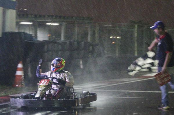 312675 705286 jr de oliveira campeao da seletiva 2017 sao paulo press web